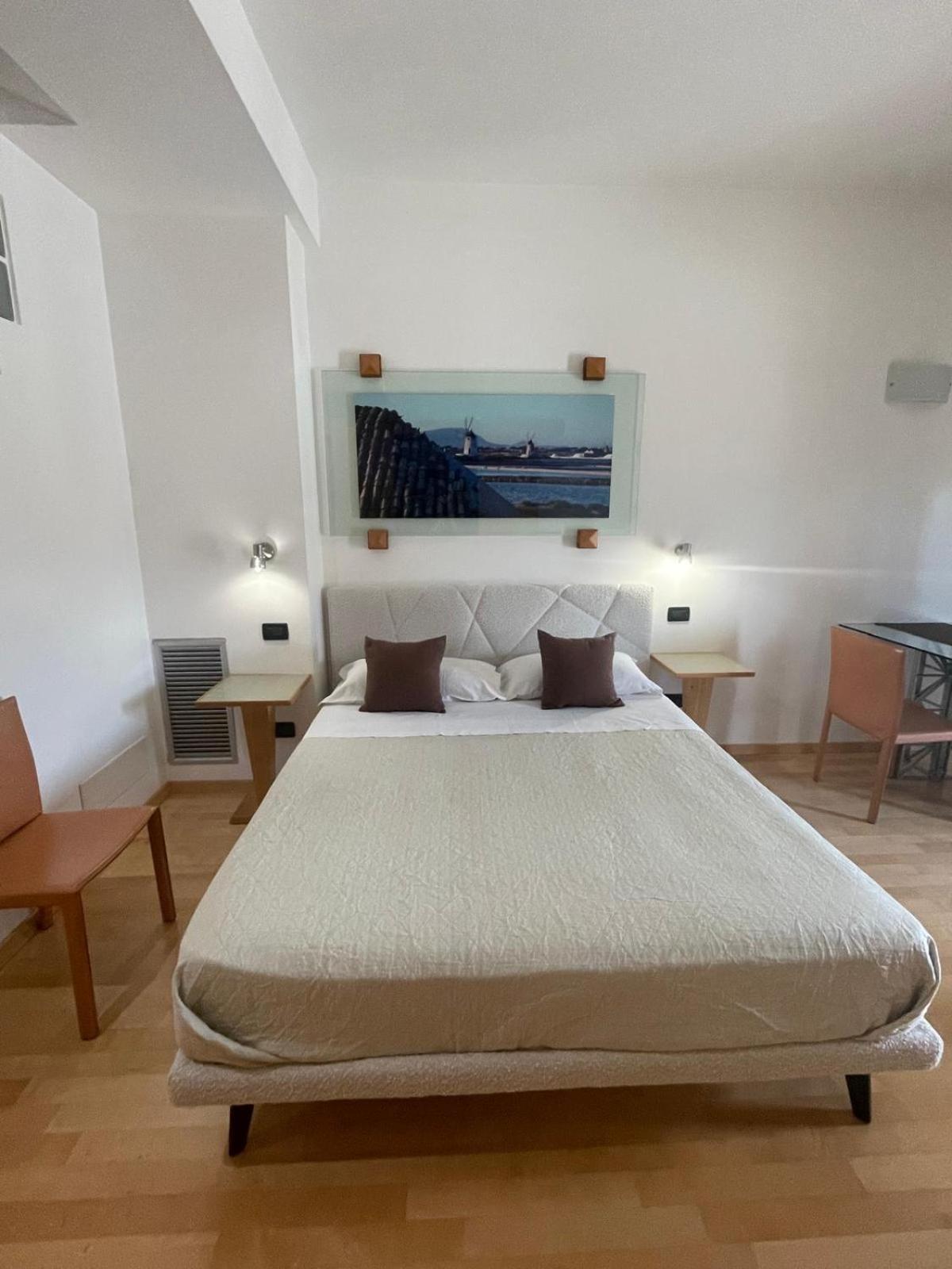 Garibaldi Citta' Apartment Trapani Luaran gambar