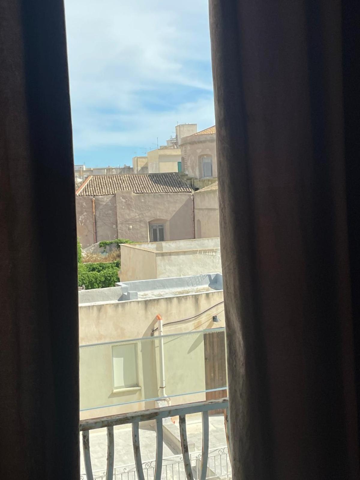 Garibaldi Citta' Apartment Trapani Luaran gambar