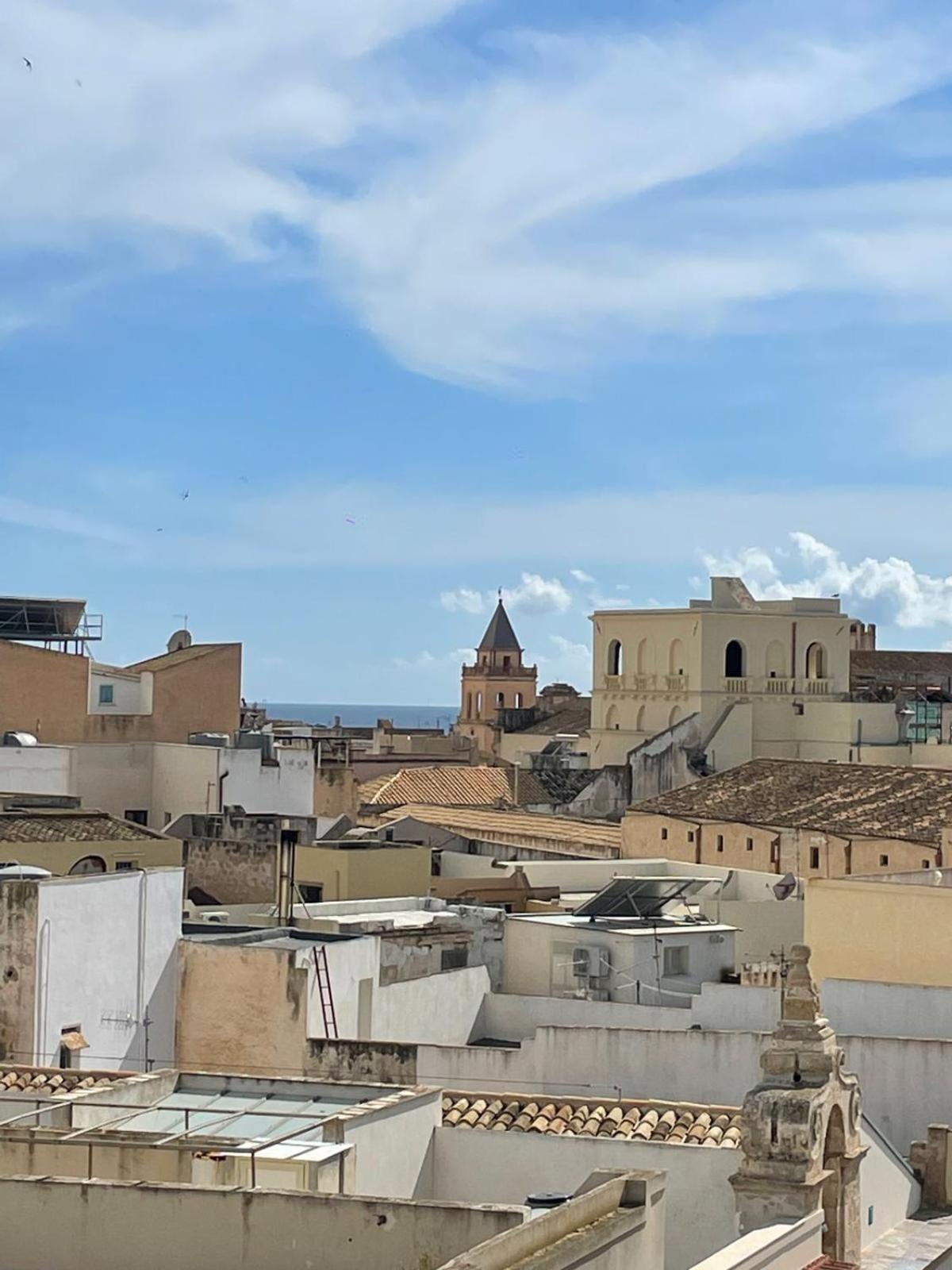 Garibaldi Citta' Apartment Trapani Luaran gambar